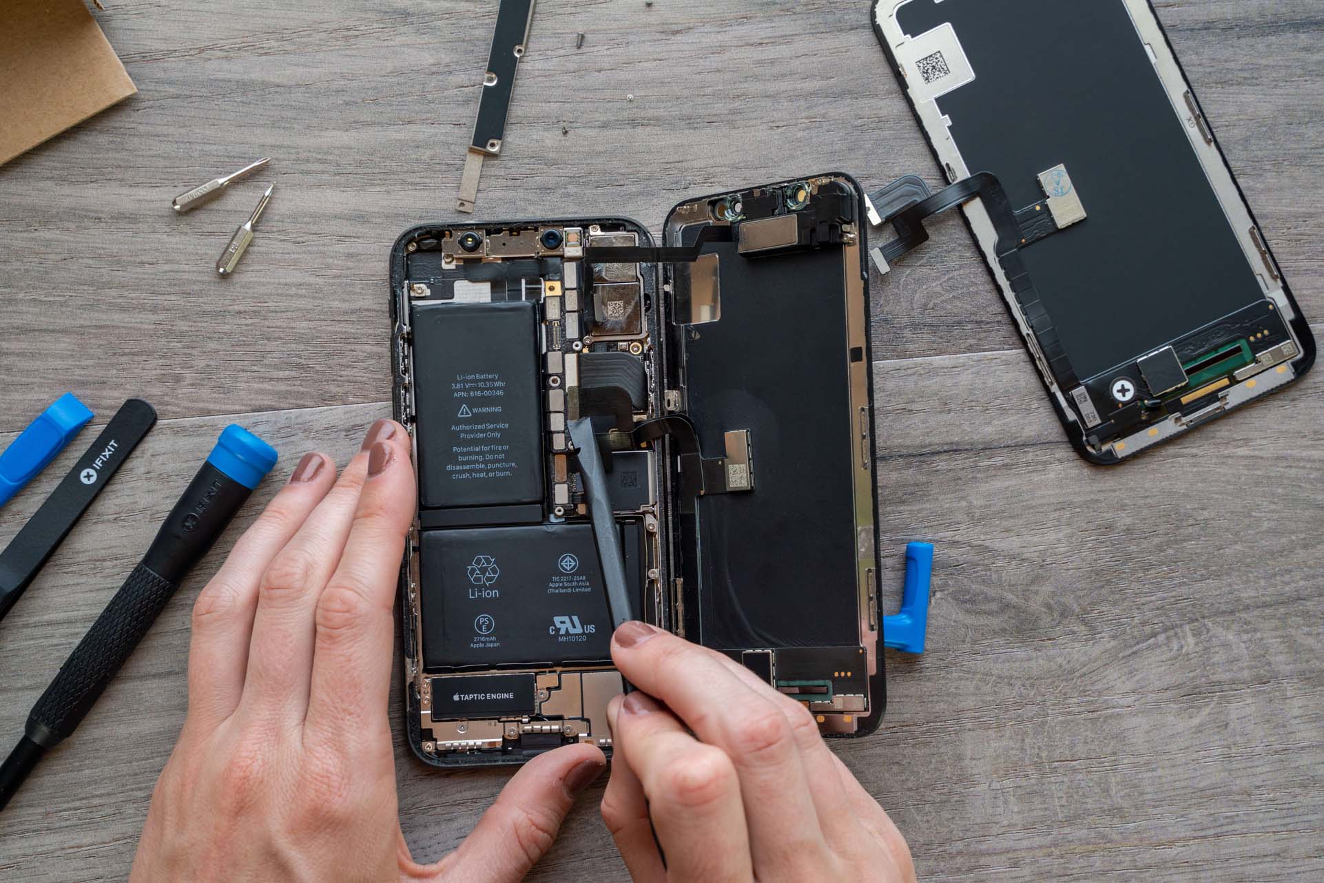 certified iphone repair training center in kathmandu
